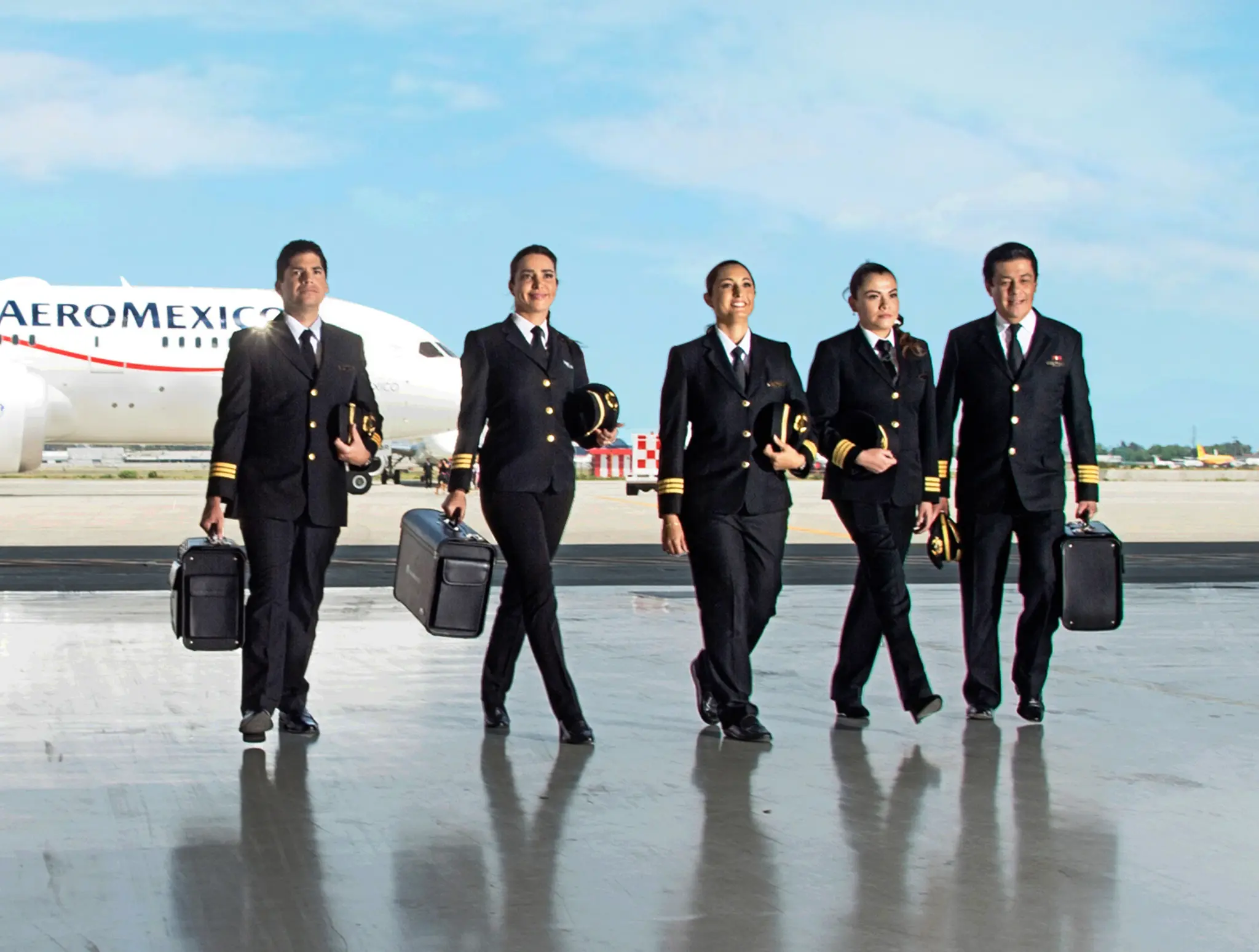 Aeromexico Cadet Program