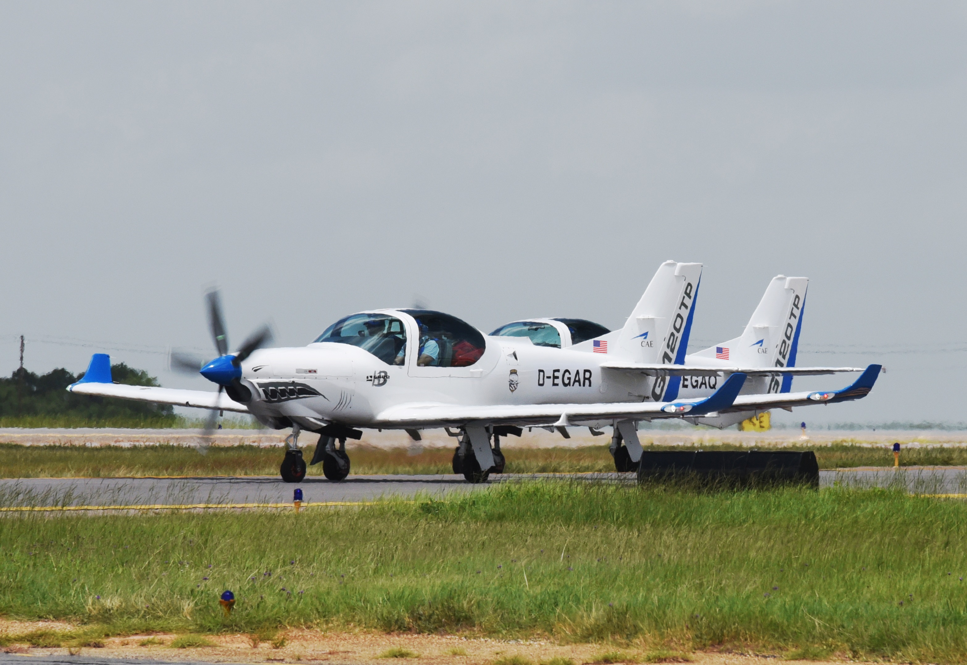 CAE USA takes delivery of first three Grob G120TP aircraft to support